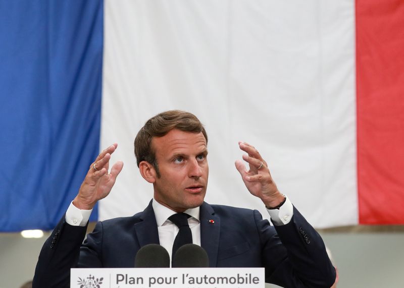 MACRON ANNONCE UNE AIDE DE 8 MILLIARDS D'EUROS À LA FILIÈRE AUTOMOBILE